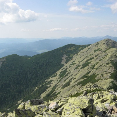 Mount Vedmezhik