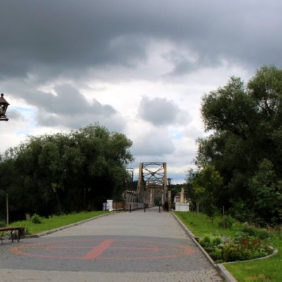 Metal bridge over the Dniester, Halych