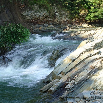 Kosivskyi Huk waterfall