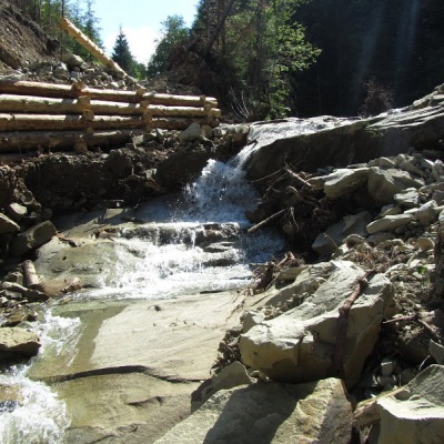 Siruchok waterfall