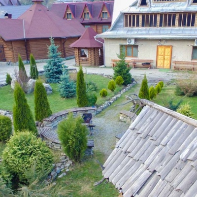Гостинний двір 'Зґарда' Верхній Ясенів