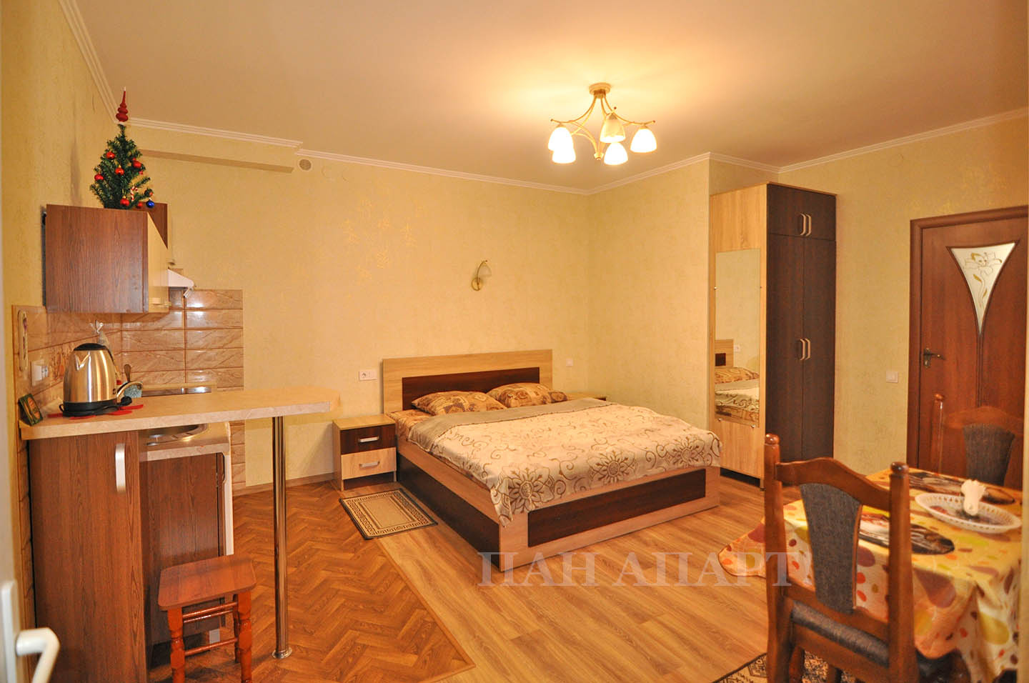 Апартаменти 'Золота Баня'