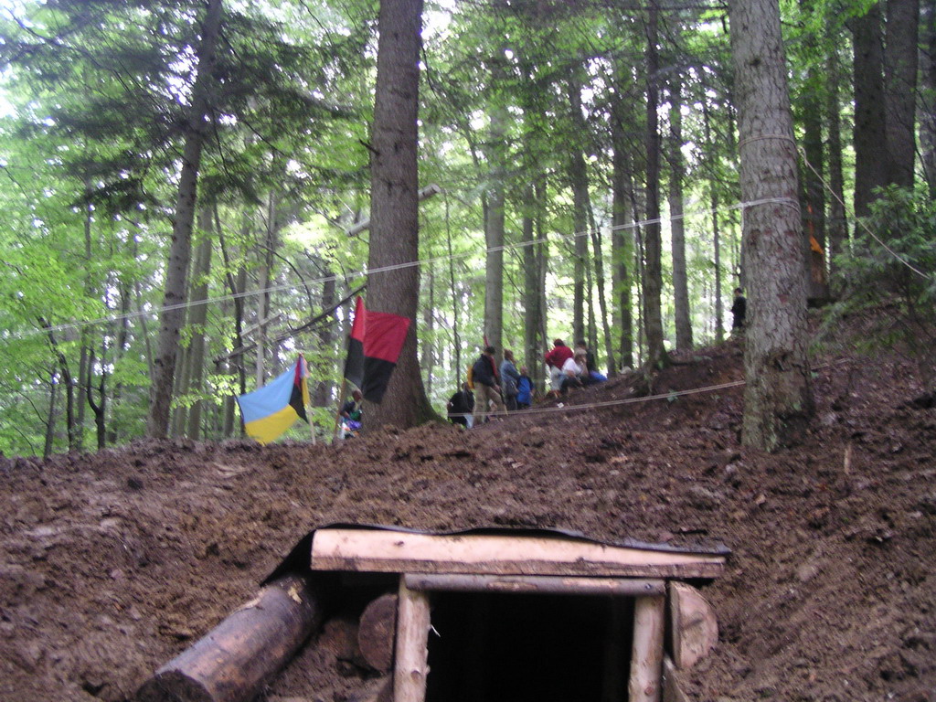 Бункер Роберта на Яворині біля села Липа