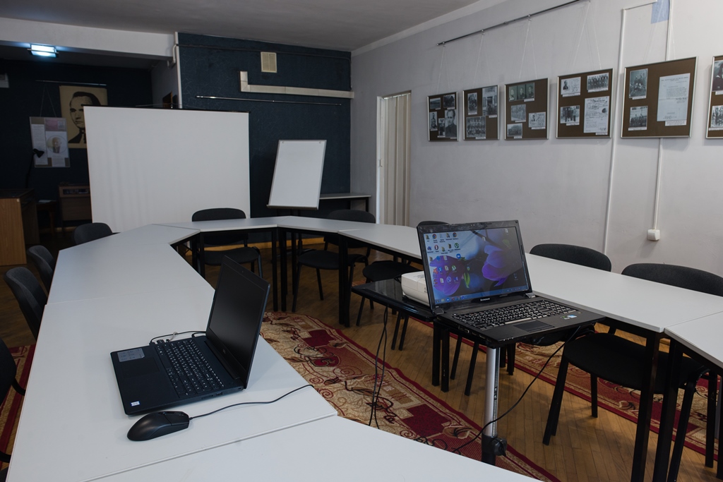 Конференц зал музею Бойківщина