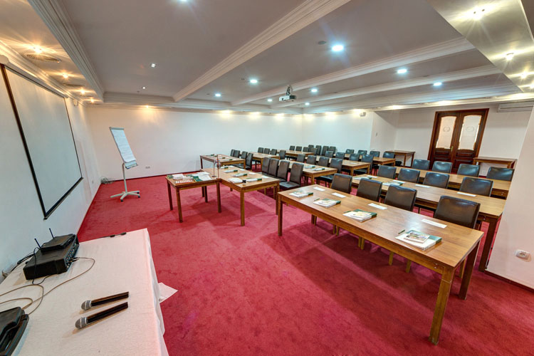 Конференц зал в готелі ресторані Варшава Малехів