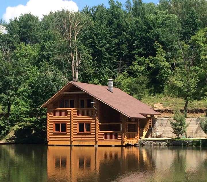 Котедж 3 комплекс котеджів Джерельне озеро