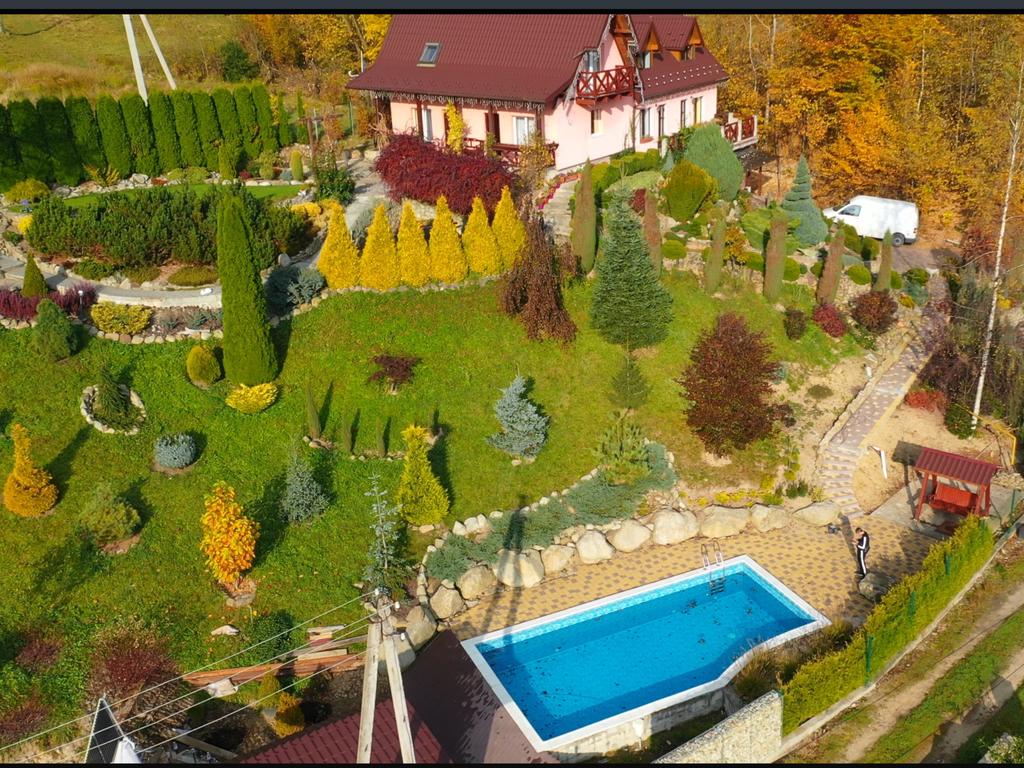 Котедж Верес Яремче