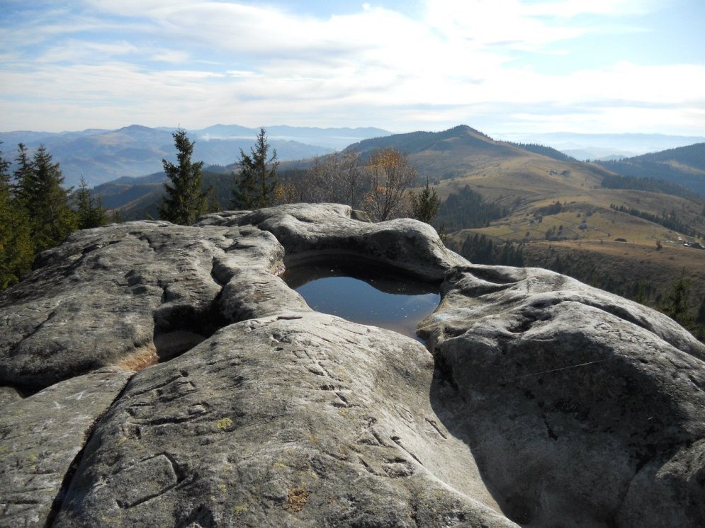 Місце сили Писаний камінь