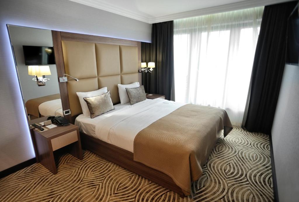 Покращений люкс в готелі Дністер Премєр Львів