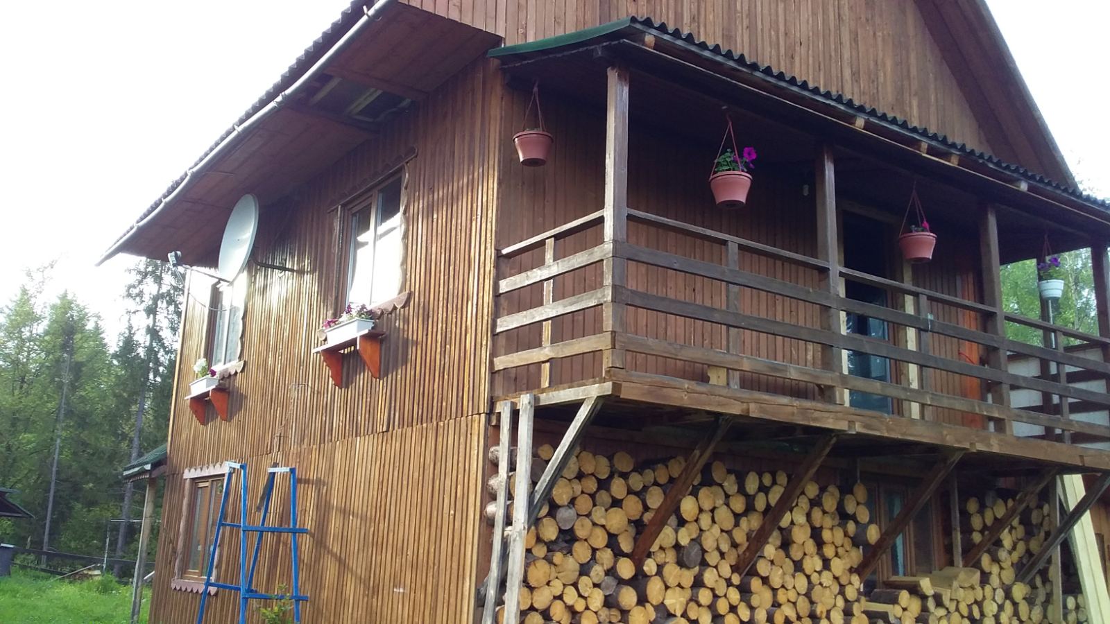 Приватна садиба Онуфраків Яблуниця - котедж з сауною на 6-8 осіб