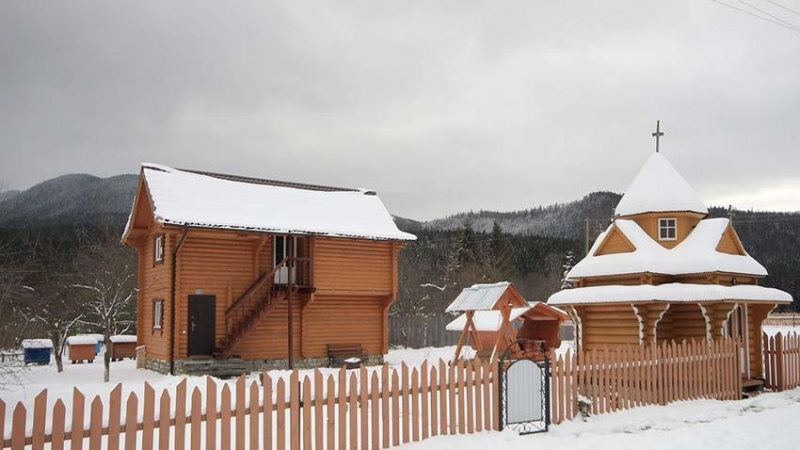 Садиба "ГОВЕРЛЯНКА" біля Говерлянського КПП