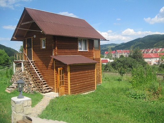 Садиба 'Карпатська ніч' Яремче