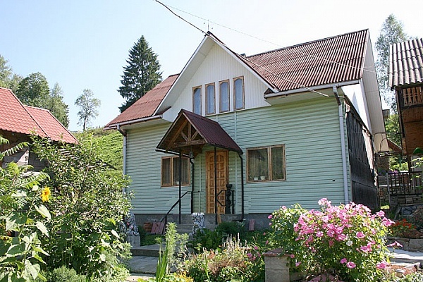 Котеджі 'УЗЛІССЯ' Волосянка