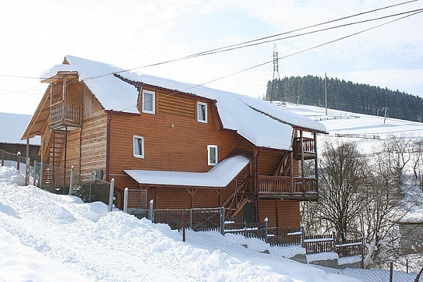 Котедж 'Під Плаєм' Воловець