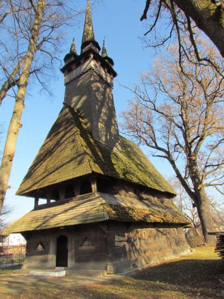 Церква Св. Михаїла, Крайниково