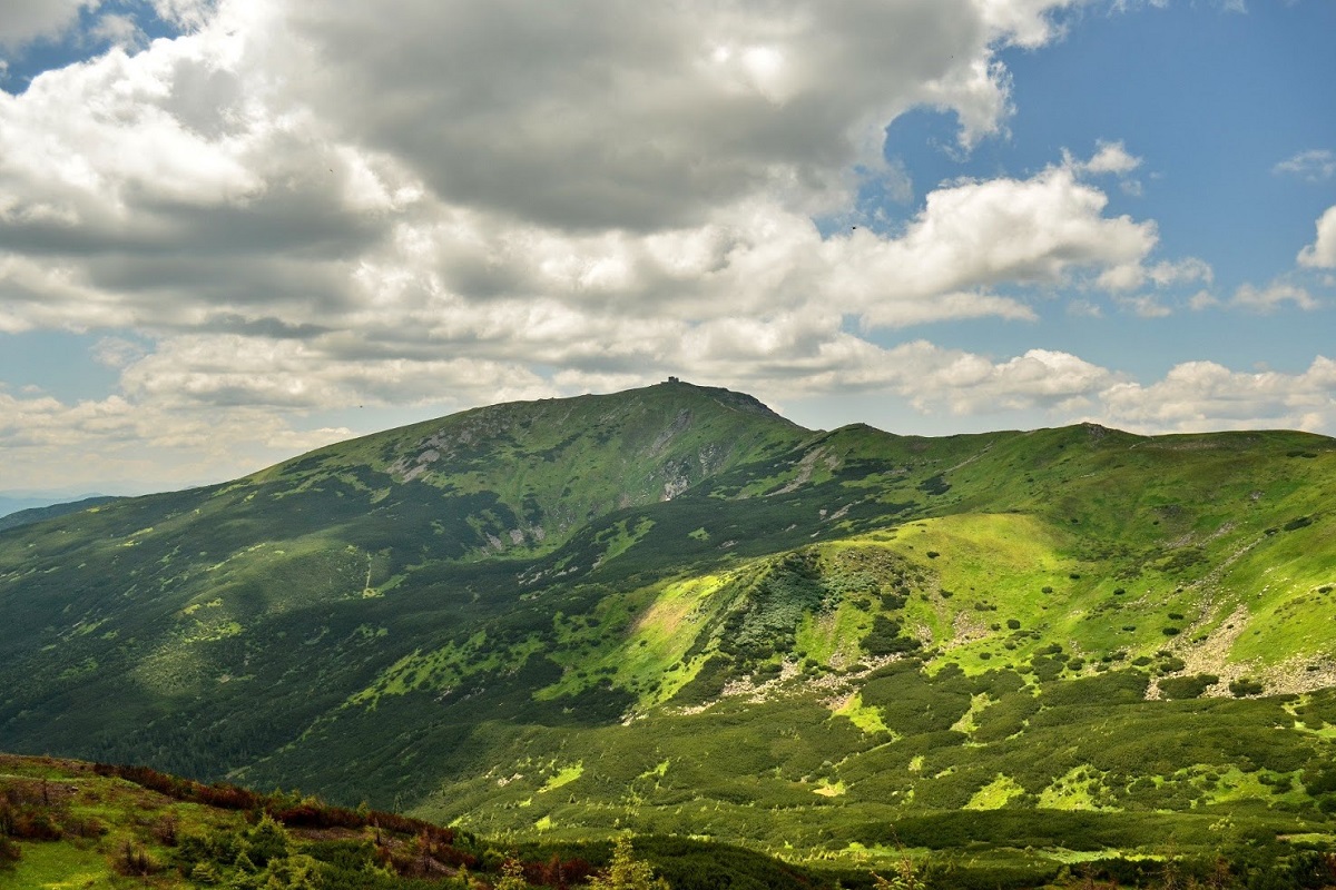 Гора Піп Іван Чорногірський (Піп Іван, Чорна Гора)