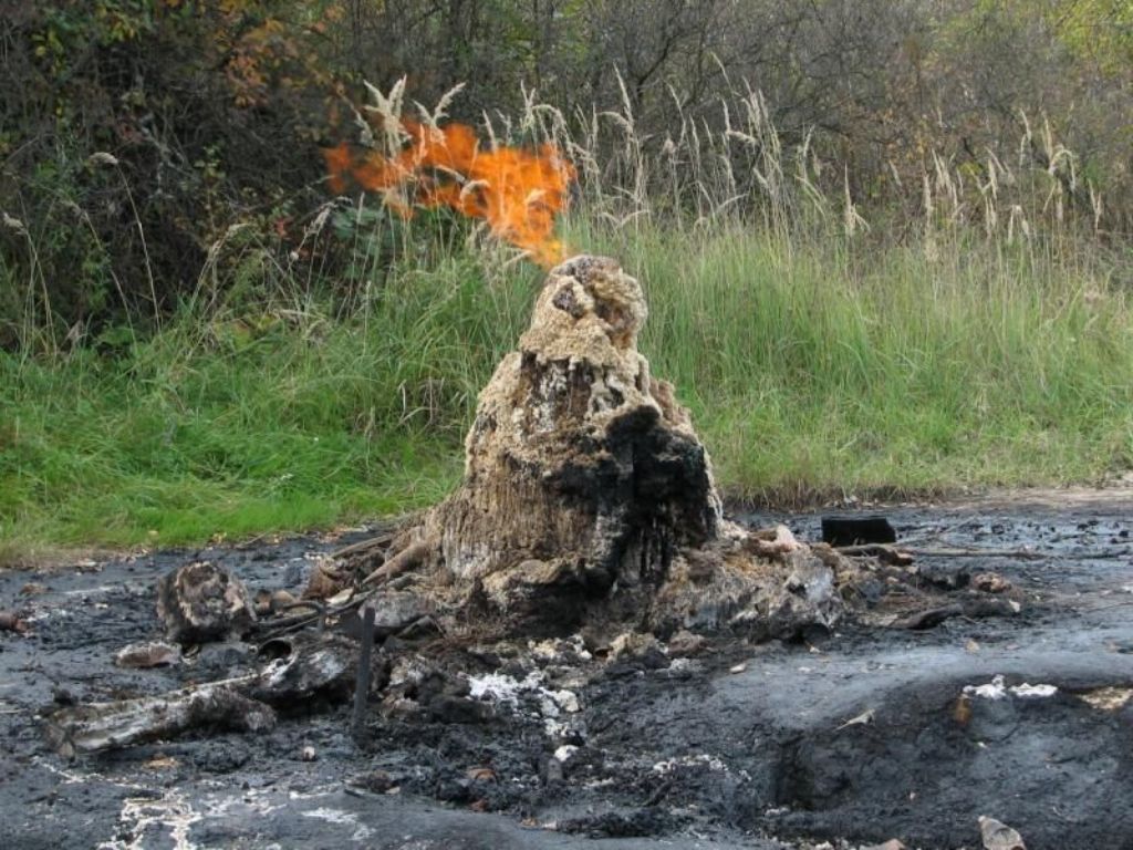 Грязьовий вулкан, Старуня