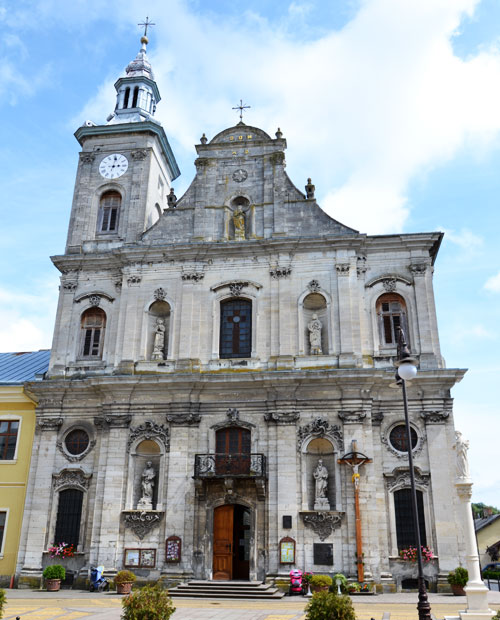 Костел Успіння Пресвятої Діви Марії, Золочів