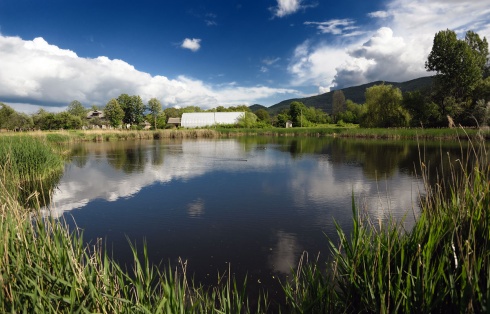 Банське озеро в місті Косів