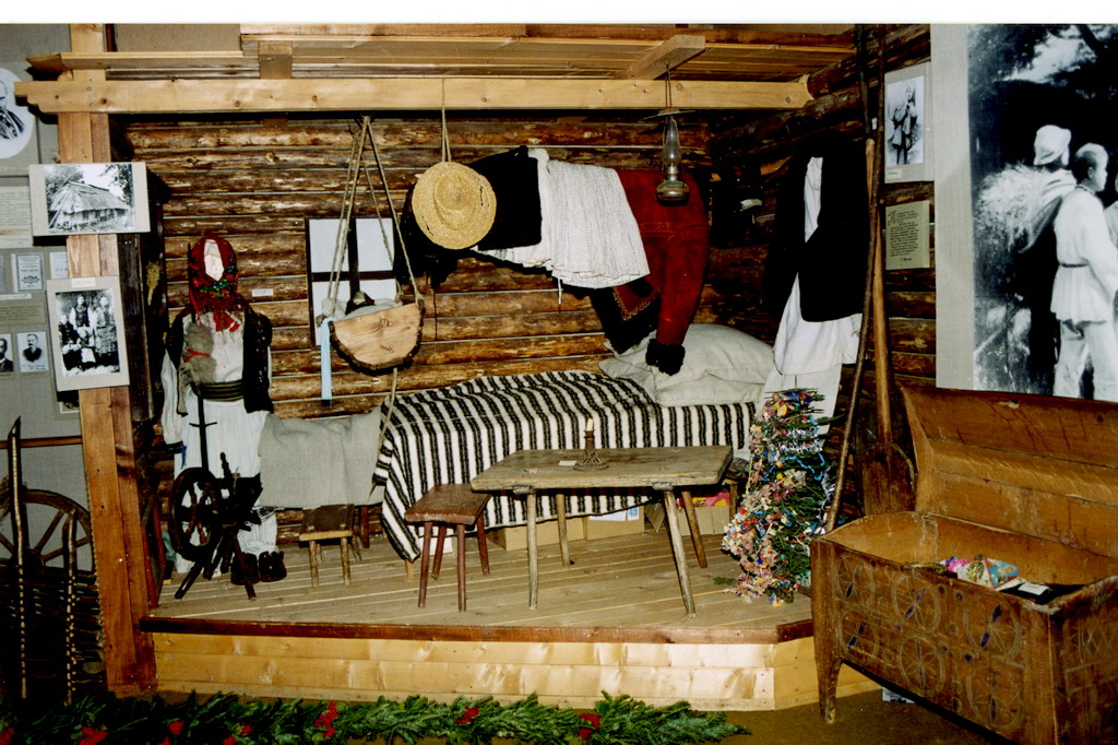 Музей Івана Франка в селі Лолин