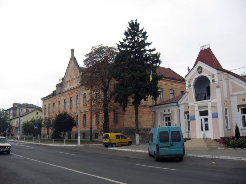 Ратуша, Кіцмань