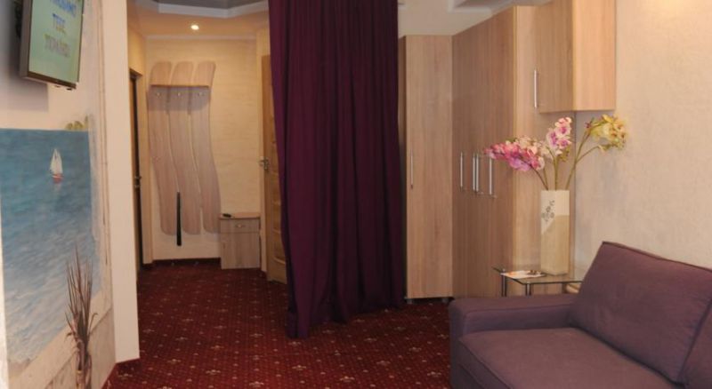 Апартаменти 'Deluxe' Івано-Франківськ