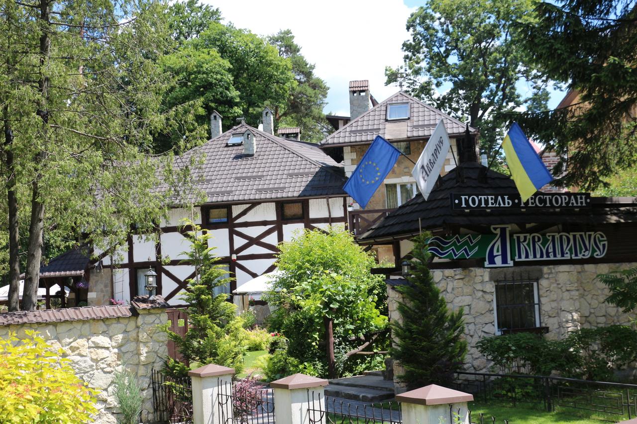 Екогриль готель-ресторан 'Акваріус' Брюховичі