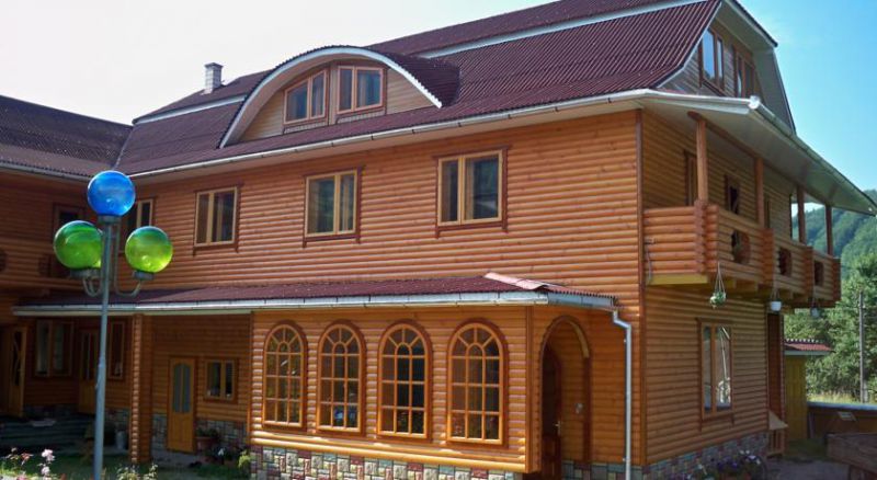Гостьовий будинок 'Гірська казка' Підзахаричі