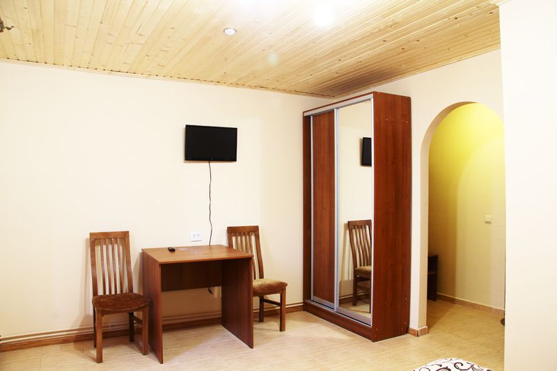 Готель 'Гуцульщина'