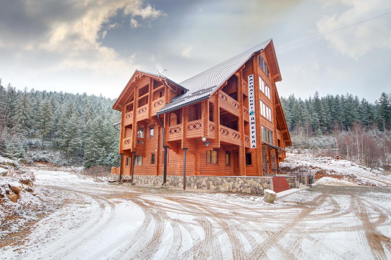 Готель 'Карпатські джерела' Яремче