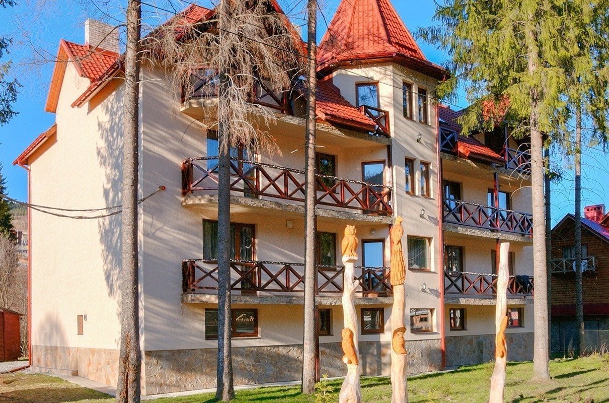 Готель 'Новий' Буковель (з басейном)