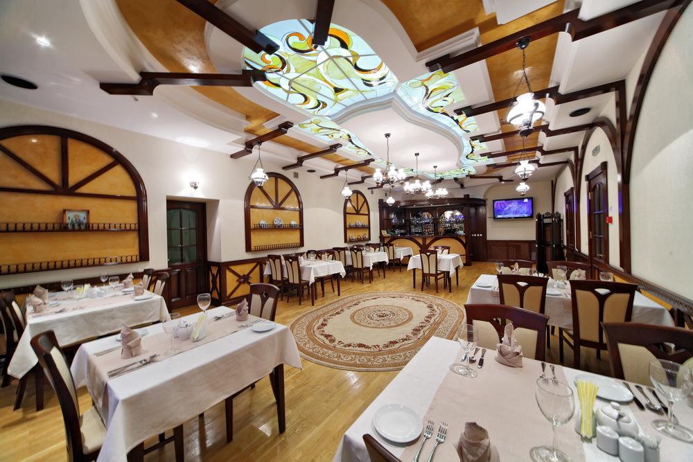 Готель 'Сенатор' Трускавець