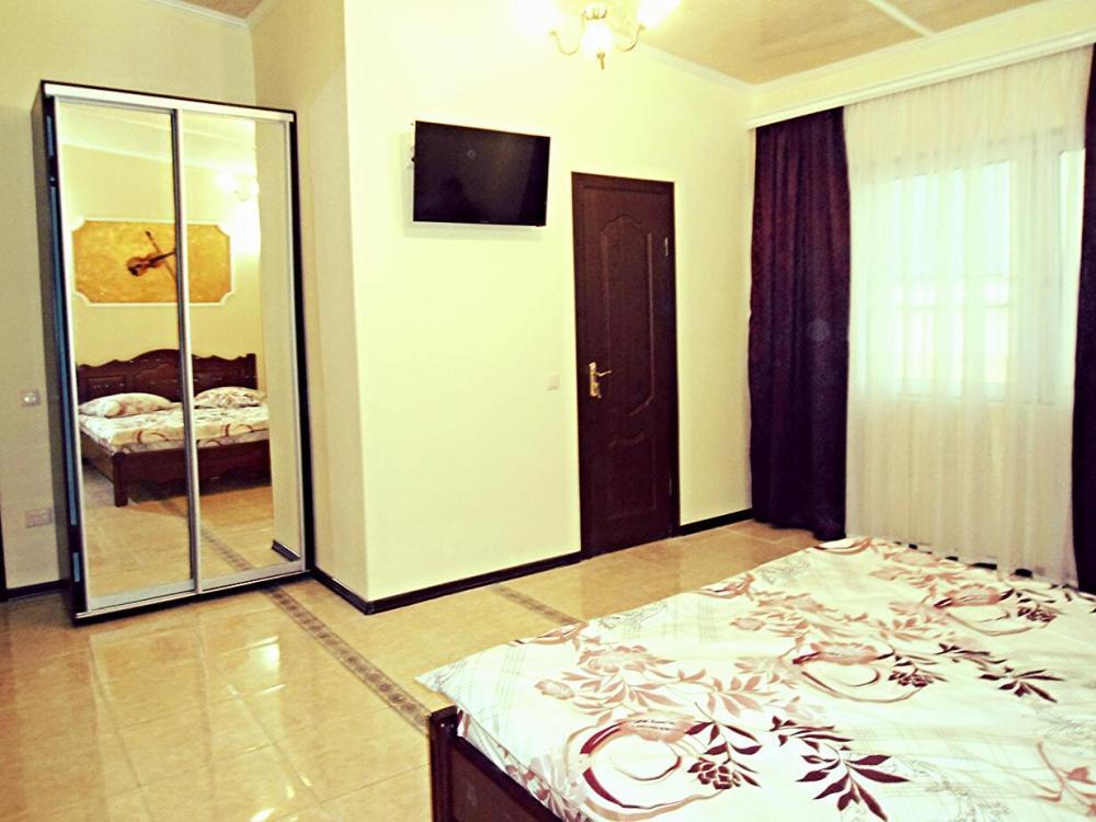 Готель 'Ватра' Львів