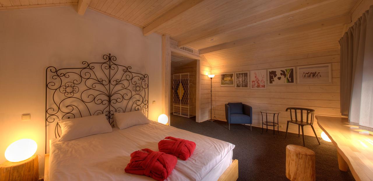 Гостьовий дім 'Вгорахотель'