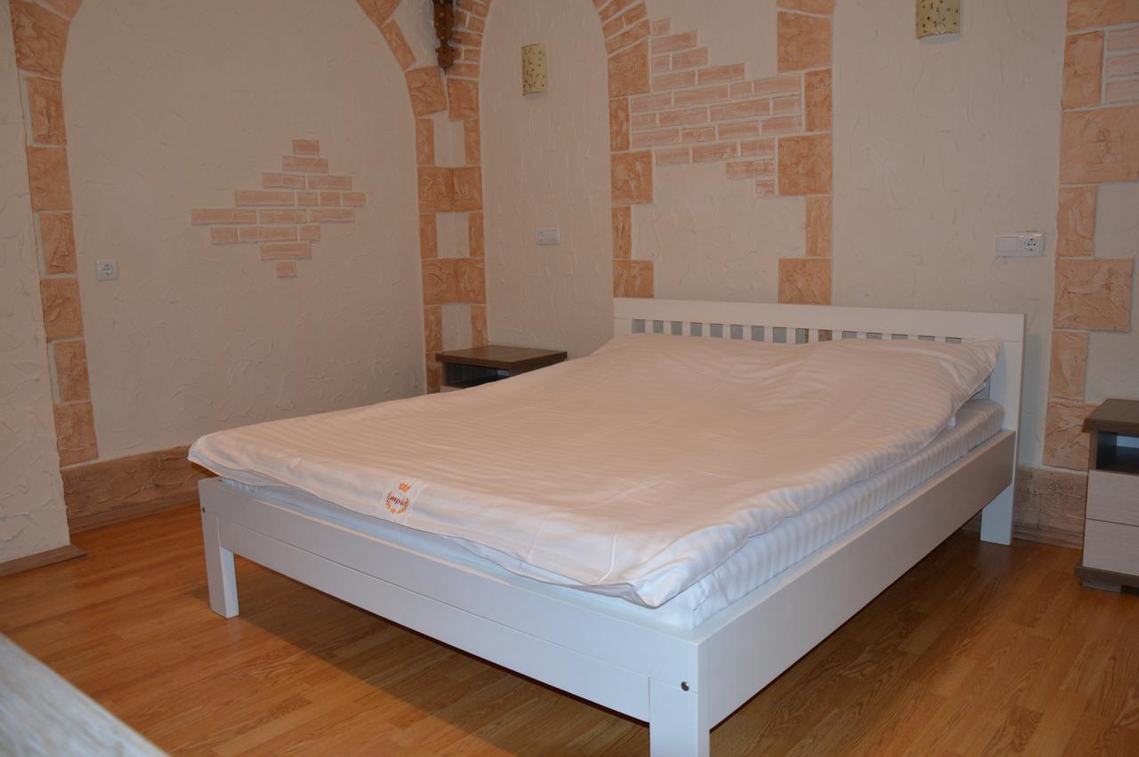 Готельно-ресторанний комплекс 'Тріо'