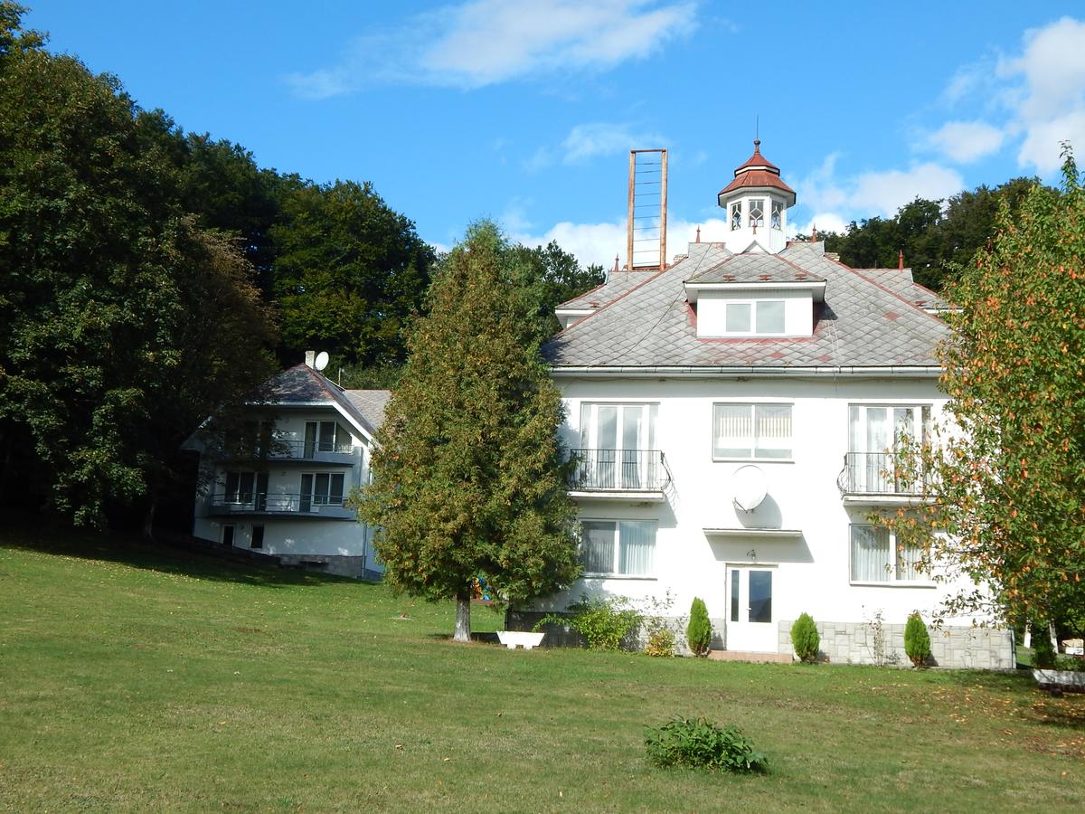 Готельний комплекс 'Бабаєво' Перечин