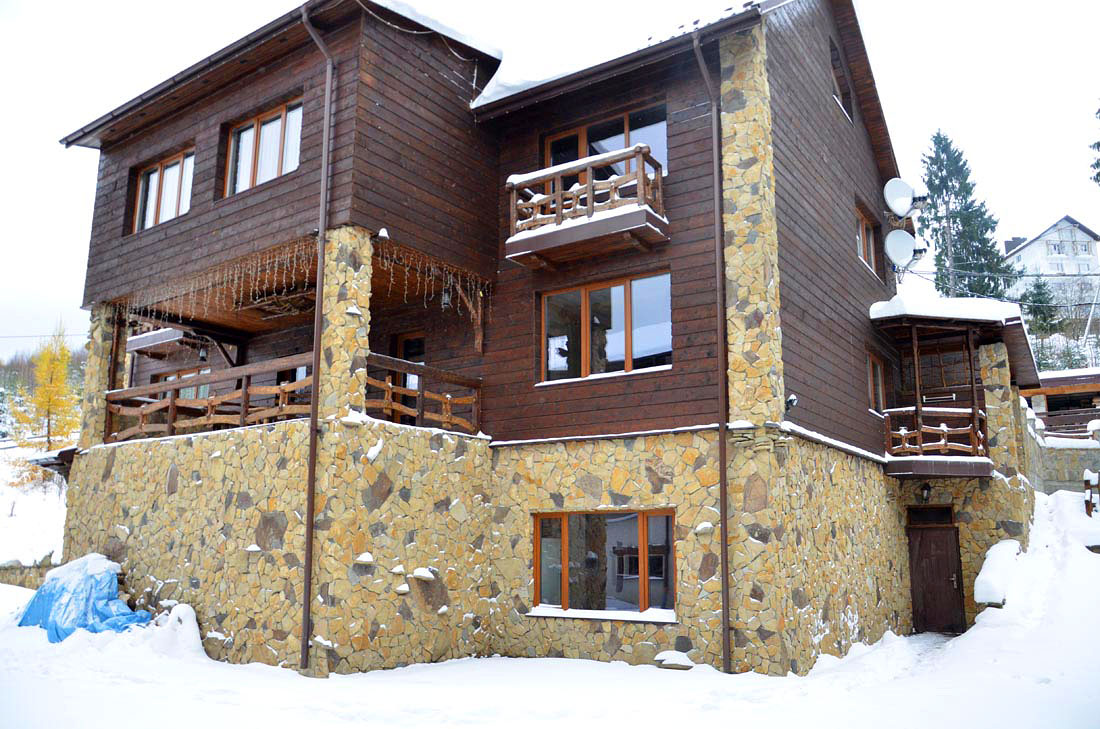 Готельний комплекс 'Зґарда' Поляниця (Буковель)