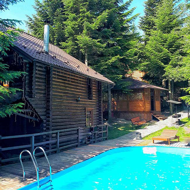 Котедж 'МИГОВО-ДВІР' (басейн)