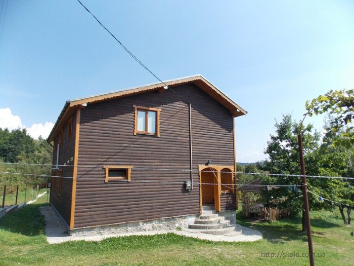 Котедж 'У Романа' Дубина