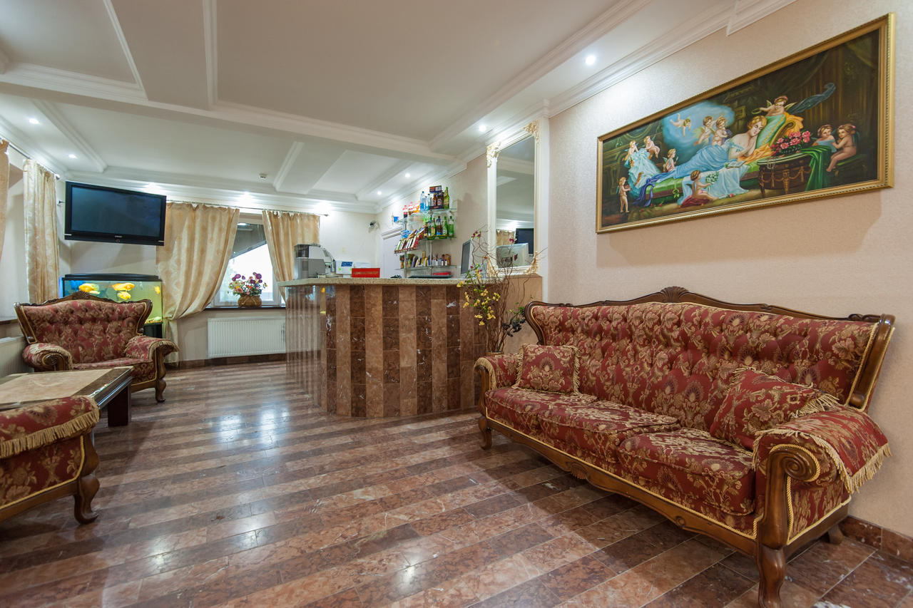 Готель 'ЛеоТон' Чернівці