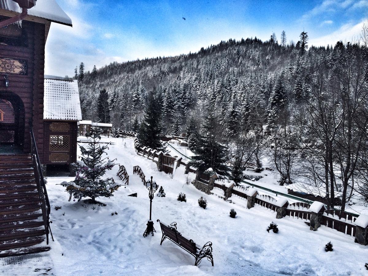 Готель 'Лісова казка' Жденієво