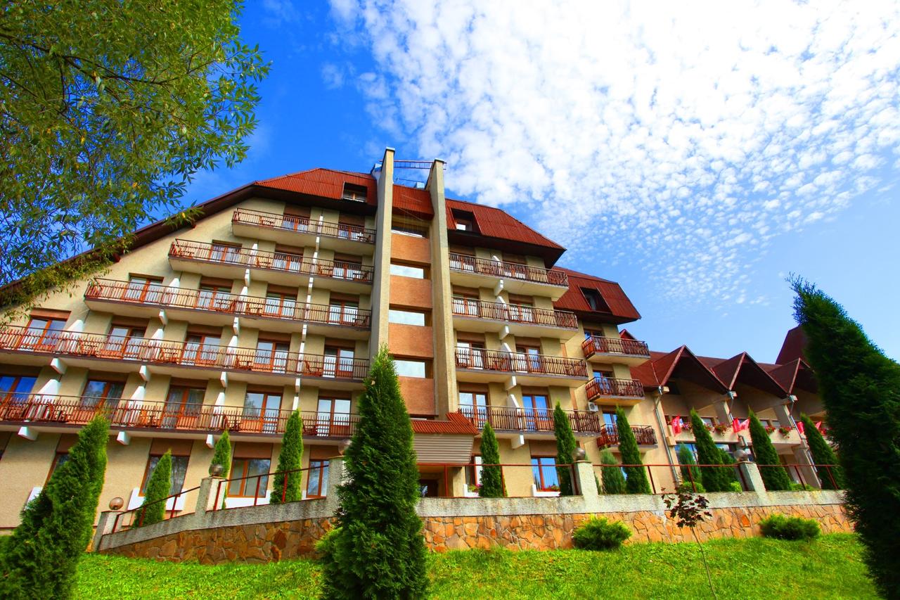 Готель-пансіонат 'Славський'