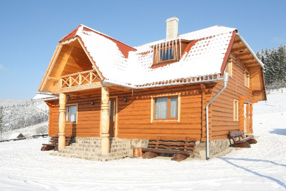 Приватна садиба 'Карпатський край' Буковель