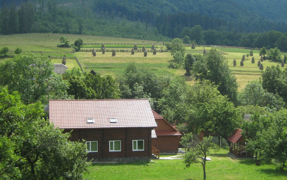 Приватна садиба 'Зачаровані Карпати' Воловець