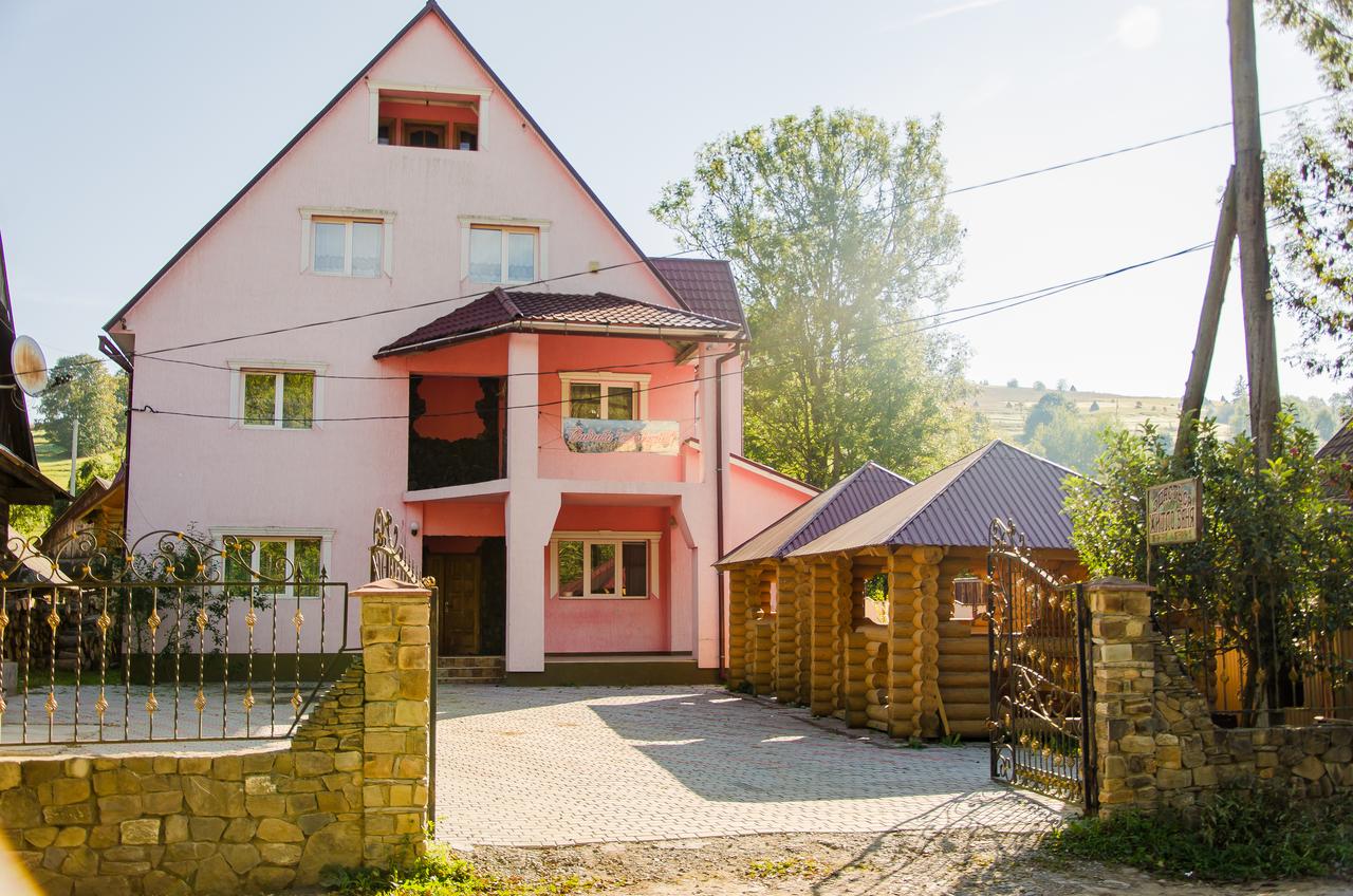 Садиба 'Бескид' в селі Нижній Студений
