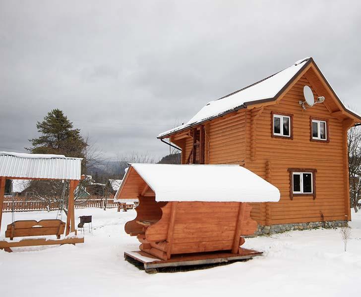 Садиба 'ГОВЕРЛЯНКА' Ворохта (біля Говерлянського КПП)