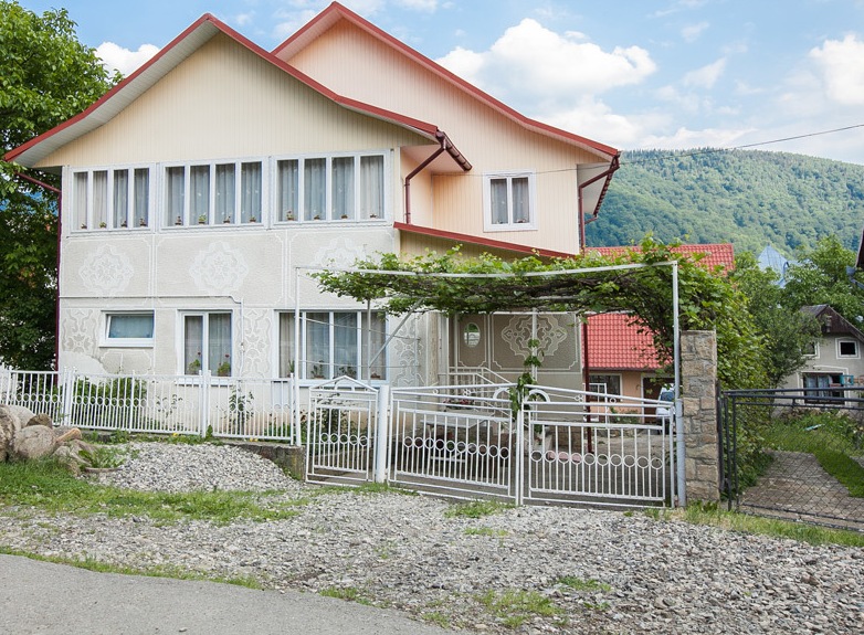 Садиба 'Надія у Мельничуків'