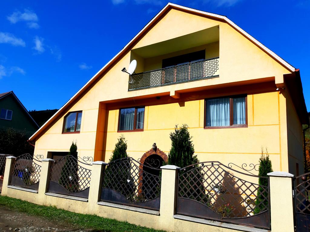 Садиба 'Олександрія' Воловець