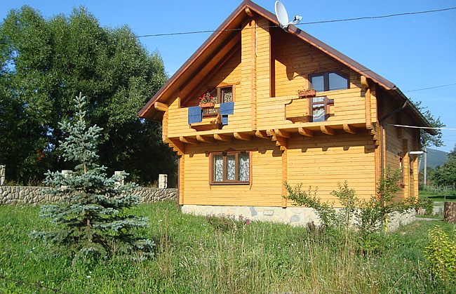 Садиба 'Самшит' (Відпочинок біля Прута)