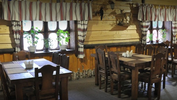 Садиба 'Сузір'я Карпат' в селі Татарів